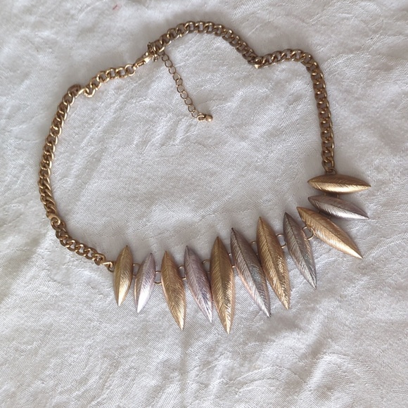 1960's Vintage Two Toned Necklace - Picture 1 of 5